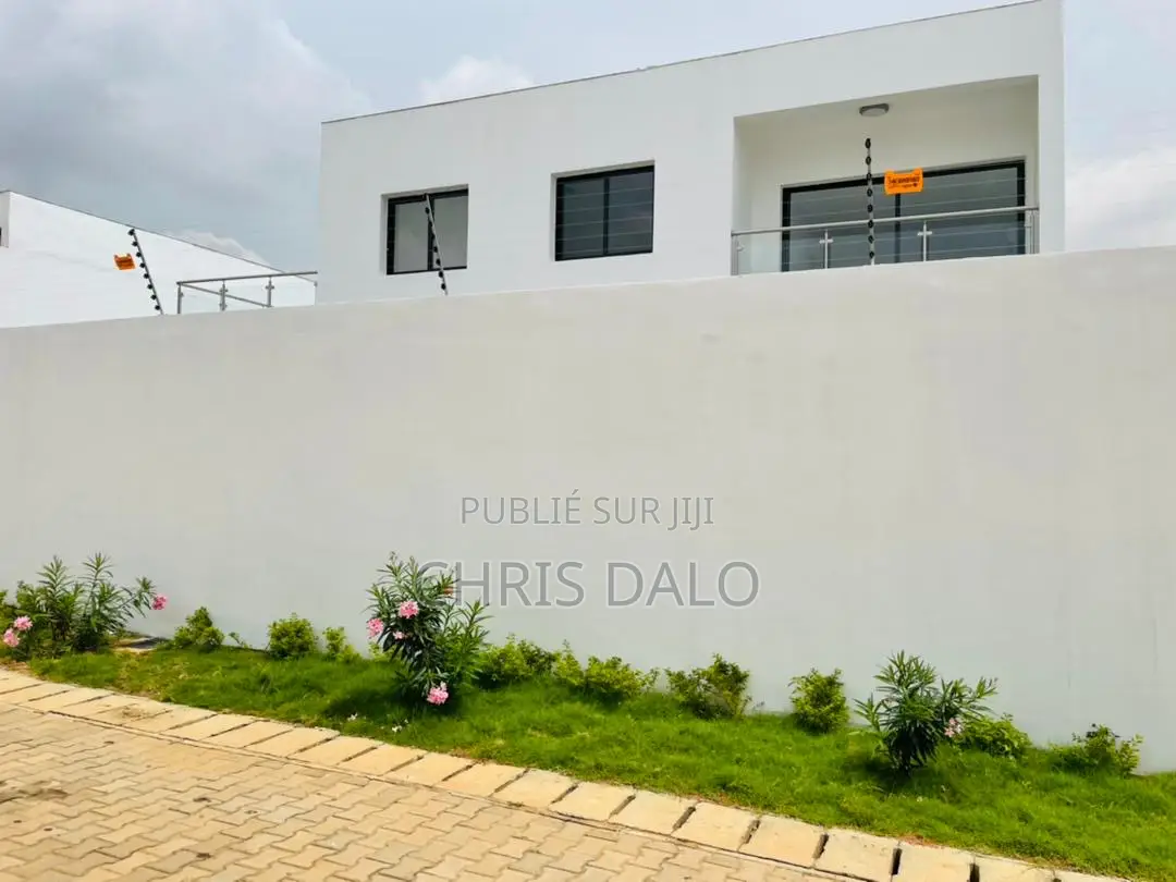 4chbre Duplex dans Angré Chu, Cocody à Louer