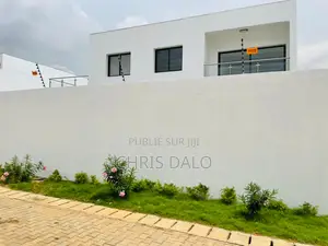 4chbre Duplex dans Angré Chu, Cocody à Louer