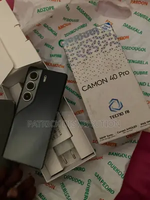 Tecno Camon 40 Pro 4G 256 GB Gris