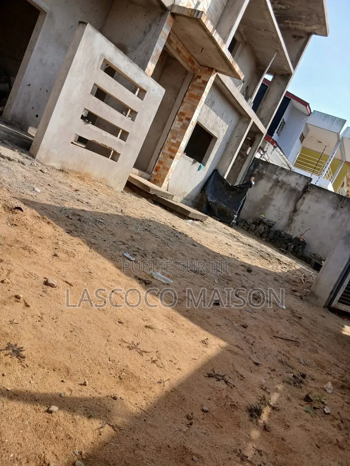 4chbre Duplex dans Lascoco Maison, Cocody à Vendre