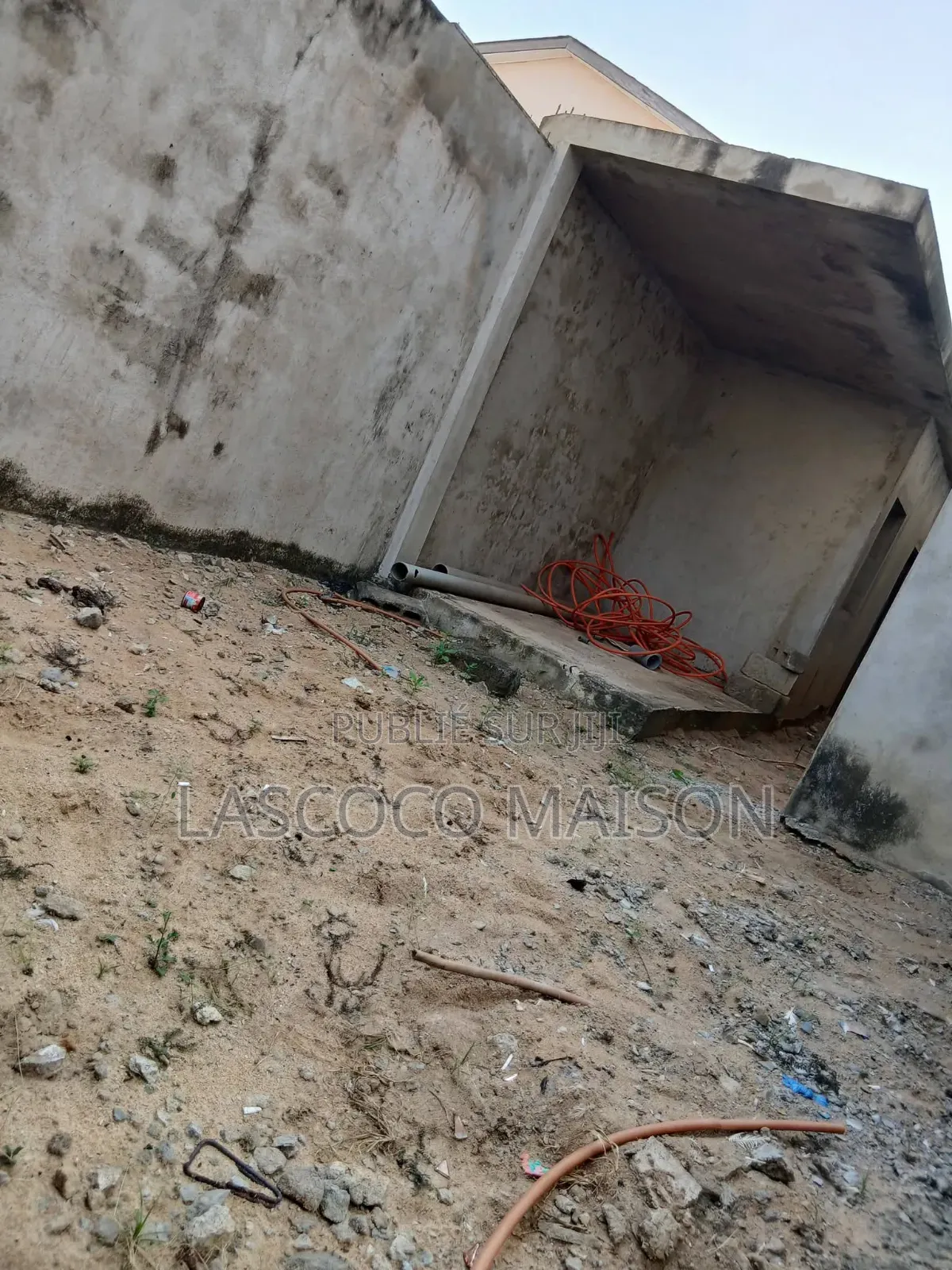 4chbre Duplex dans Lascoco Maison, Cocody à Vendre