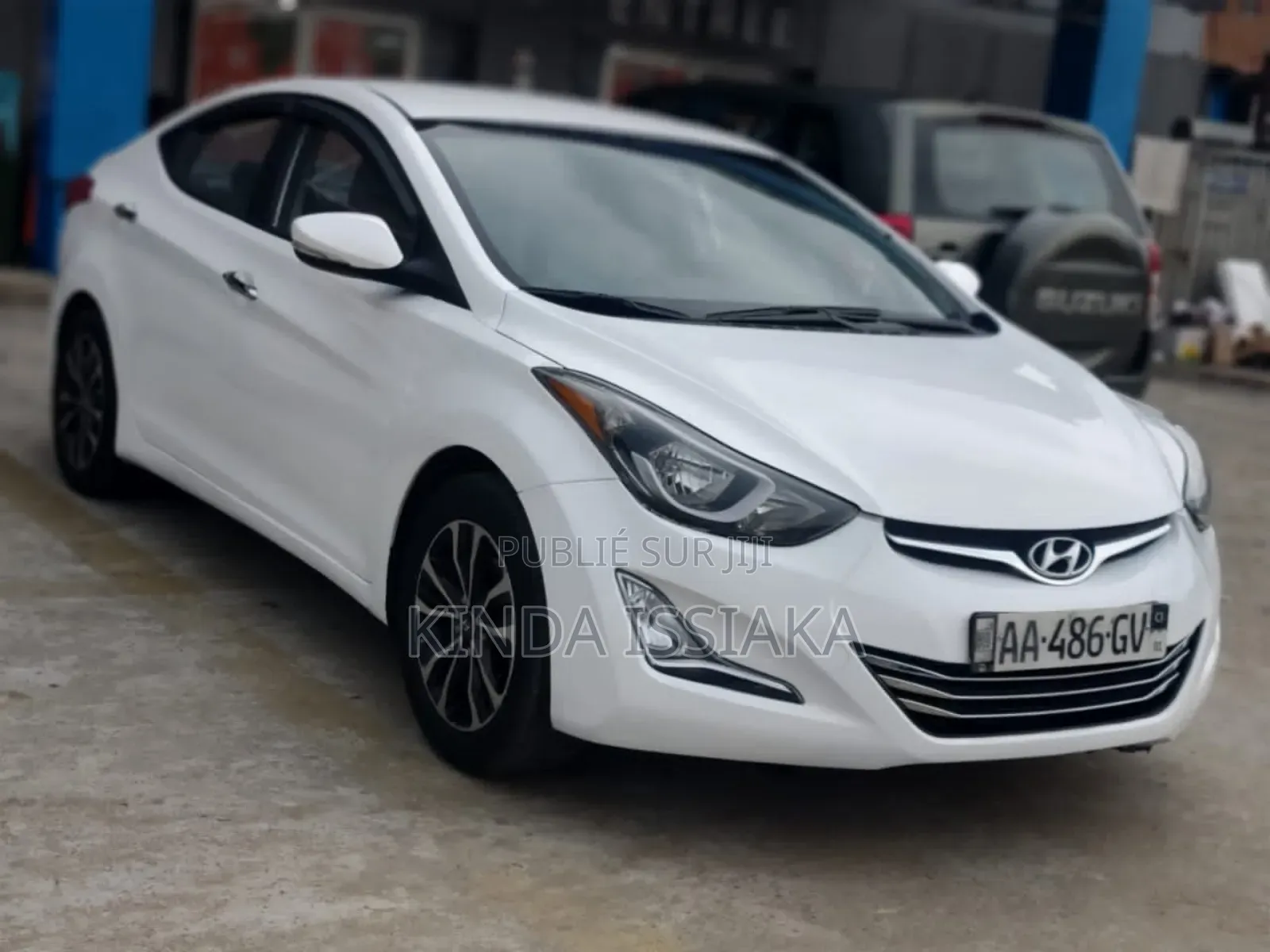 Hyundai Avante 2014 Blanc cassé