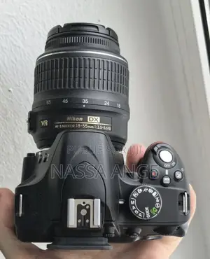 À Vendre Nikon D3200