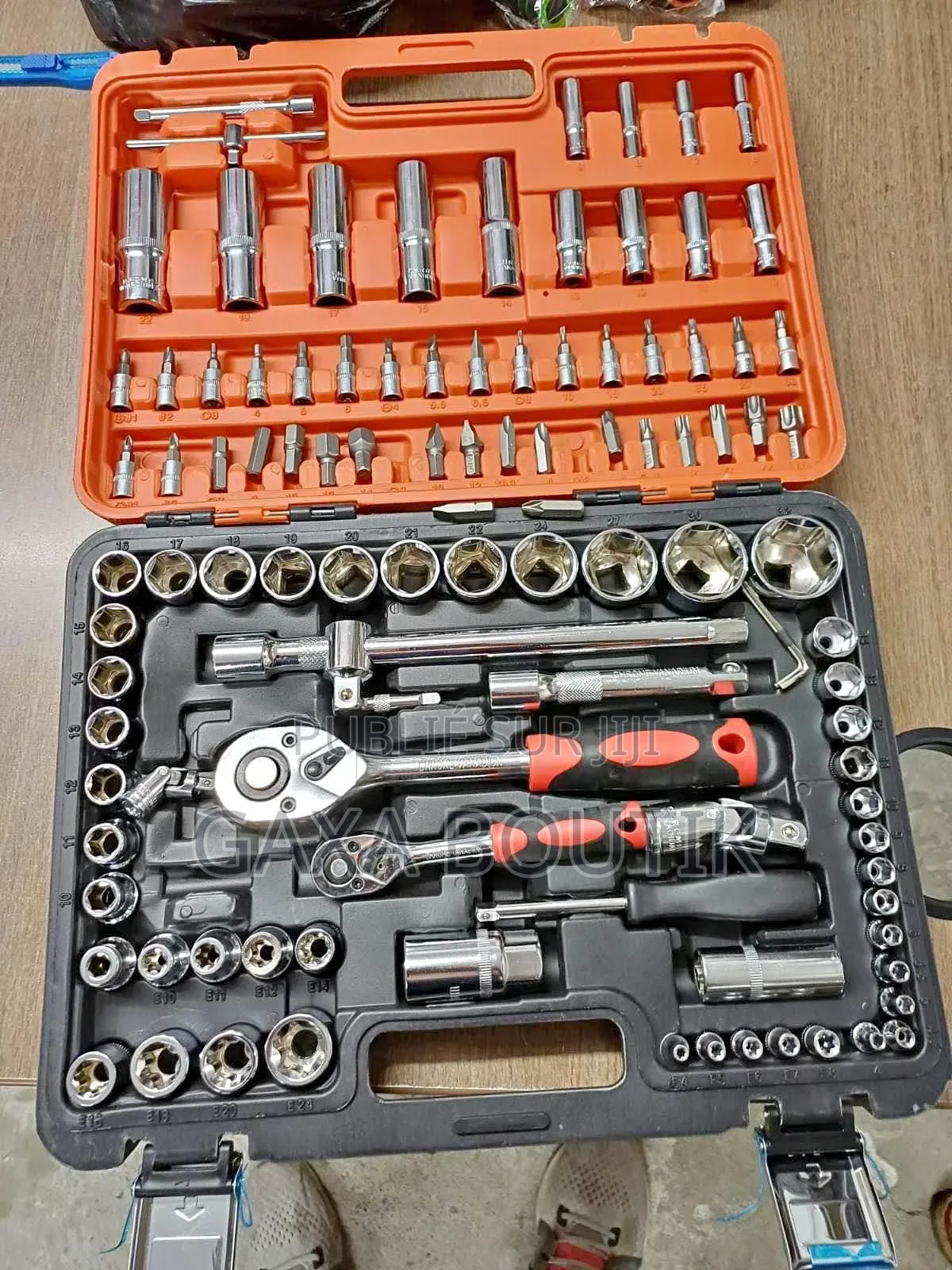 Kit De 108 Clés À Douille 1/2" Et 1/4"Portable