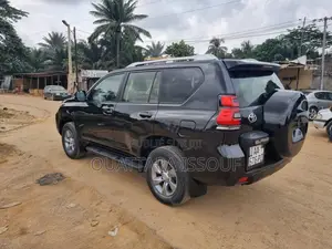 Toyota Land Cruiser Prado 4.0 Petrol GX-L 2018 Noir