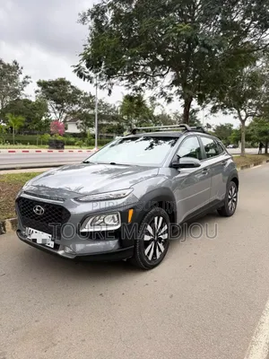 Hyundai Kona 2022 Gris