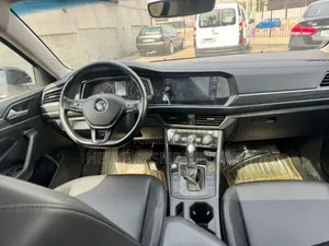 Volkswagen Jetta 2020 Noir