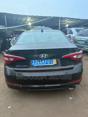 Hyundai Sonata Base Sedan FWD (2.4L 4cyl 6A) 2016 Noir