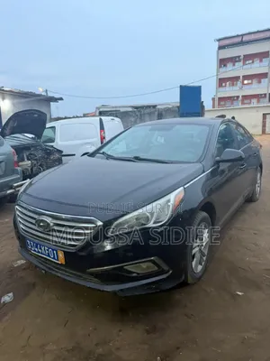 Hyundai Sonata Base Sedan FWD (2.4L 4cyl 6A) 2016 Noir