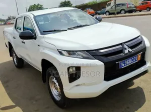 Mitsubishi L200 2021 Blanc