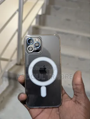 Nouveau Apple iPhone 12 128 GB Noir