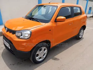 Suzuki S-Presso 2024 Orange
