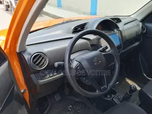 Suzuki S-Presso 2024 Orange