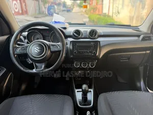 Suzuki Swift 2022 Bleu