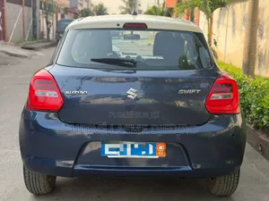 Suzuki Swift 2022 Bleu