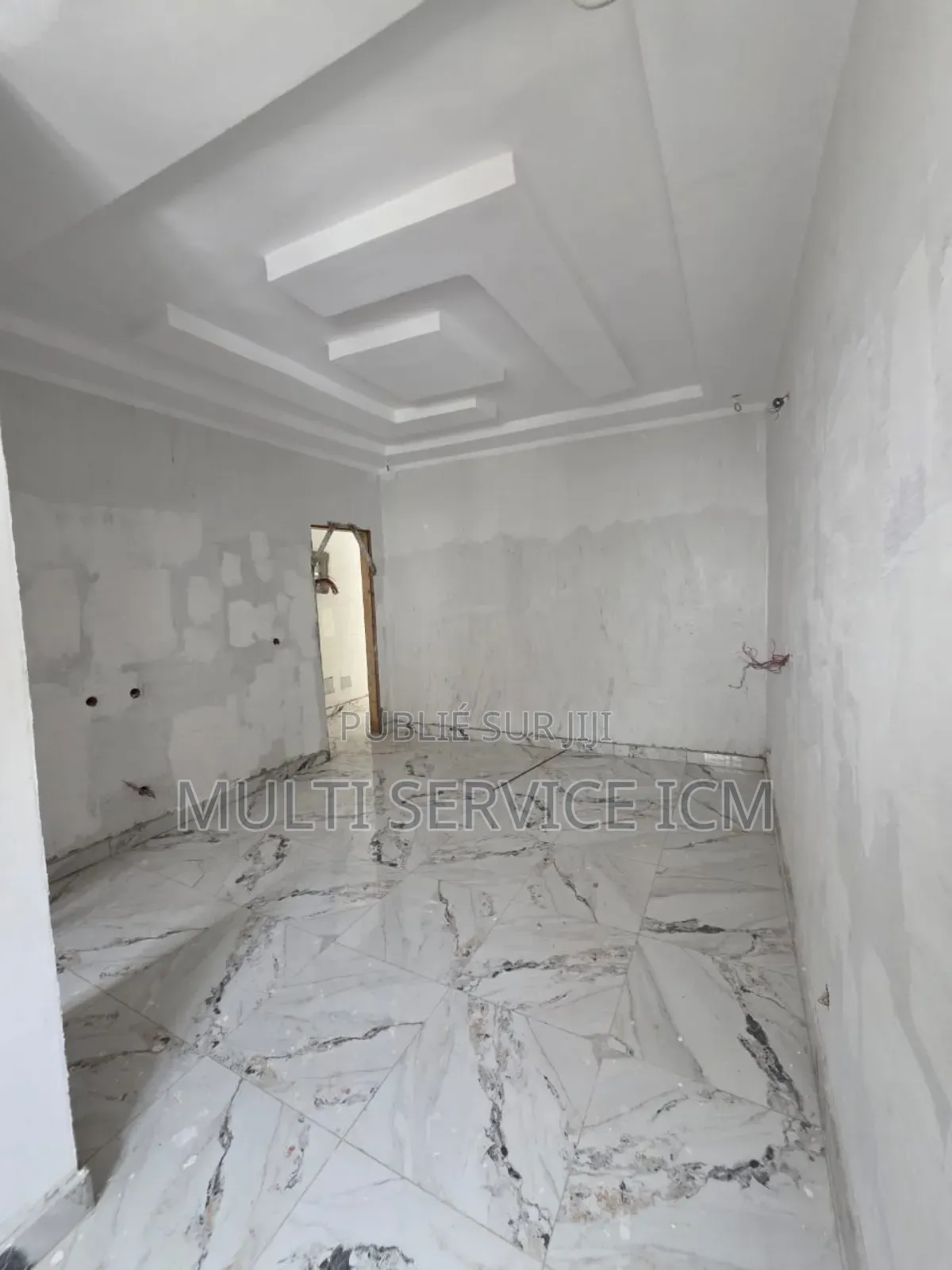 Furnished 4chbre Duplex dans Ismael Coulibaly, Bingerville à Vendre