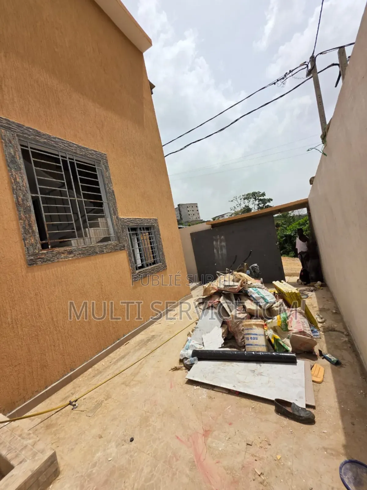Furnished 4chbre Duplex dans Ismael Coulibaly, Bingerville à Vendre