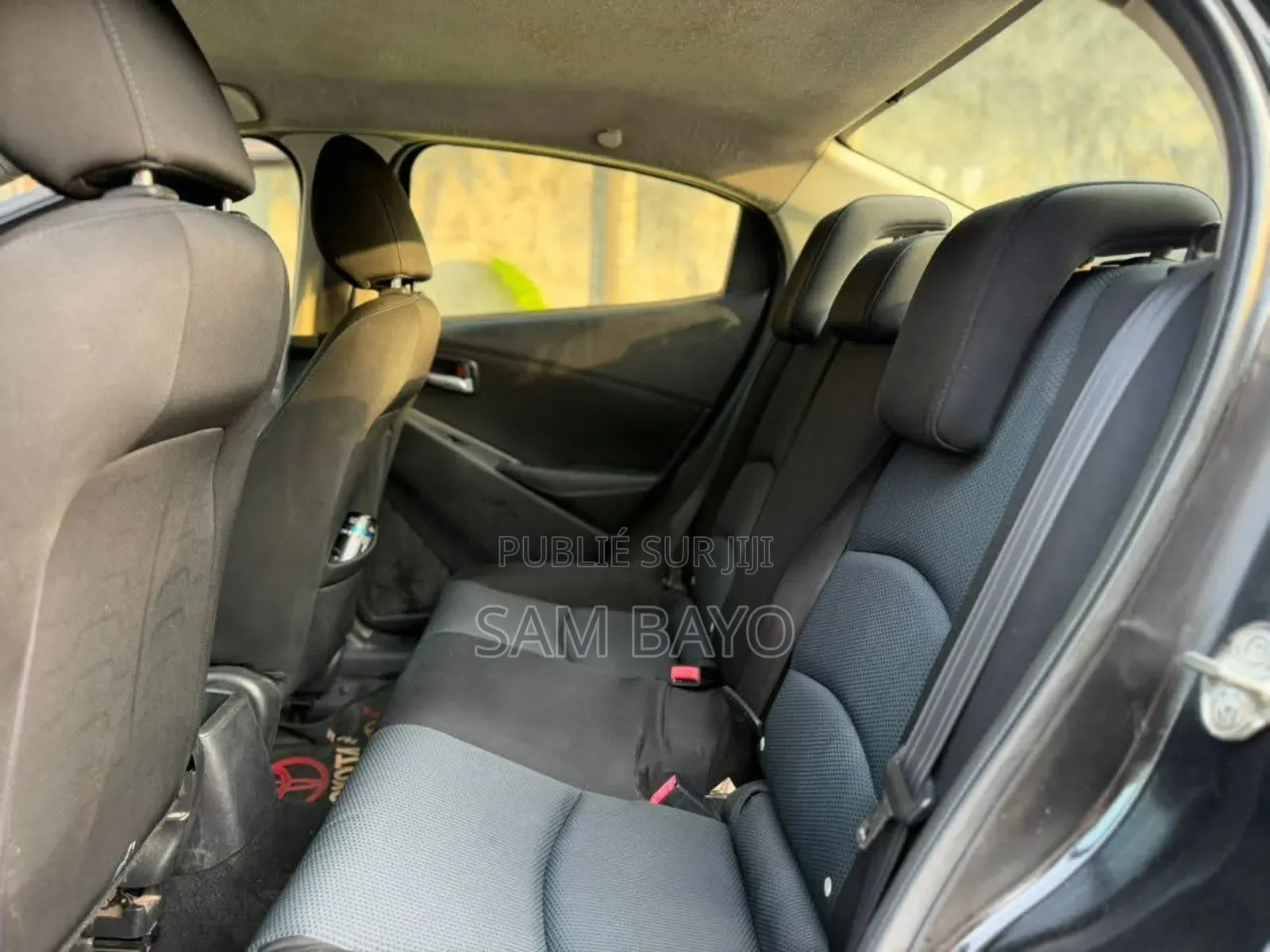 Toyota Yaris 2017 Noir