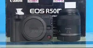 Canon Eos R50v Rf-S 14-30mm F4