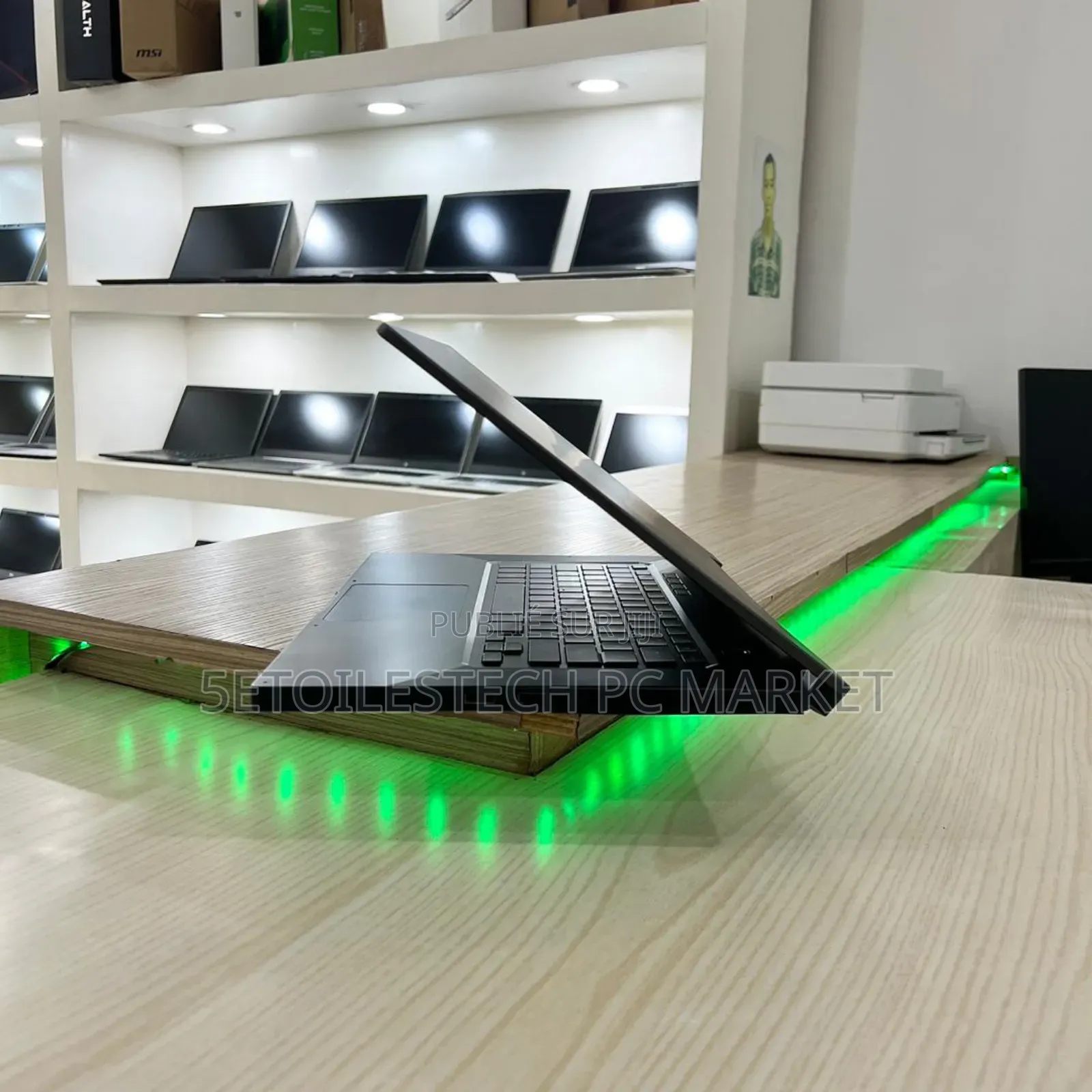 Nouveau Asus TUF Dash F15 16GB Intel Core i7 SSD 512GB