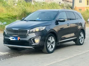 Kia Sorento 4dr SUV 2016 Gris