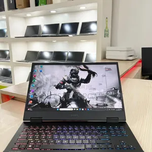 Nouveau Ordinateur portable HP Omen 15 16GB Intel Core i7 SSD 512GB