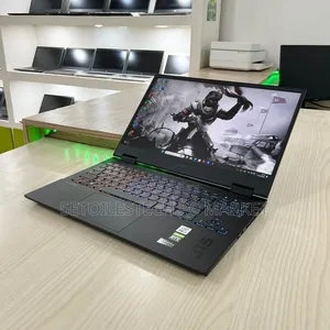 Nouveau Ordinateur portable HP Omen 15 16GB Intel Core i7 SSD 512GB