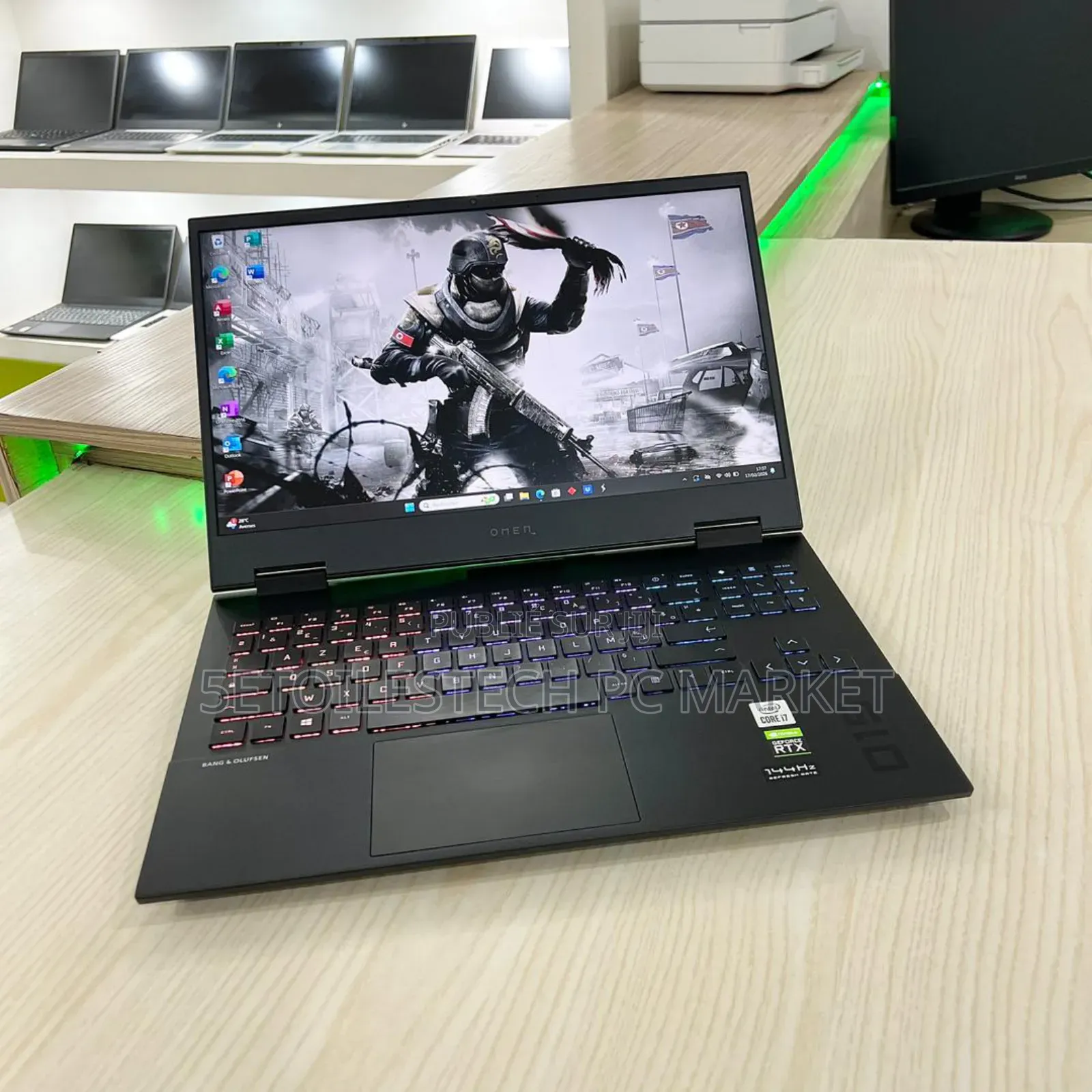 Nouveau Ordinateur portable HP Omen 15 16GB Intel Core i7 SSD 512GB