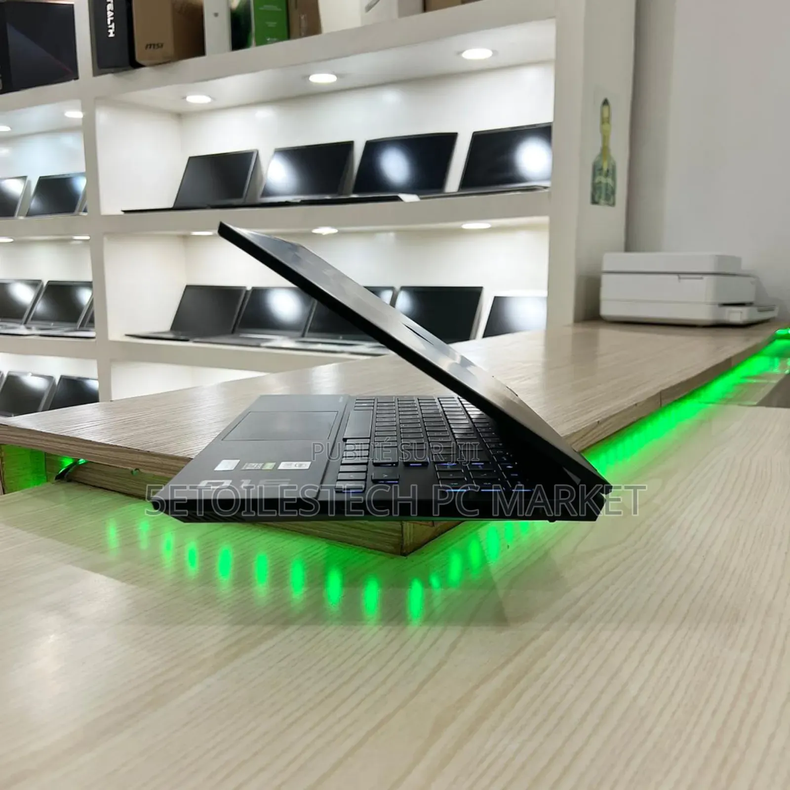 Nouveau Ordinateur portable HP Omen 15 16GB Intel Core i7 SSD 512GB