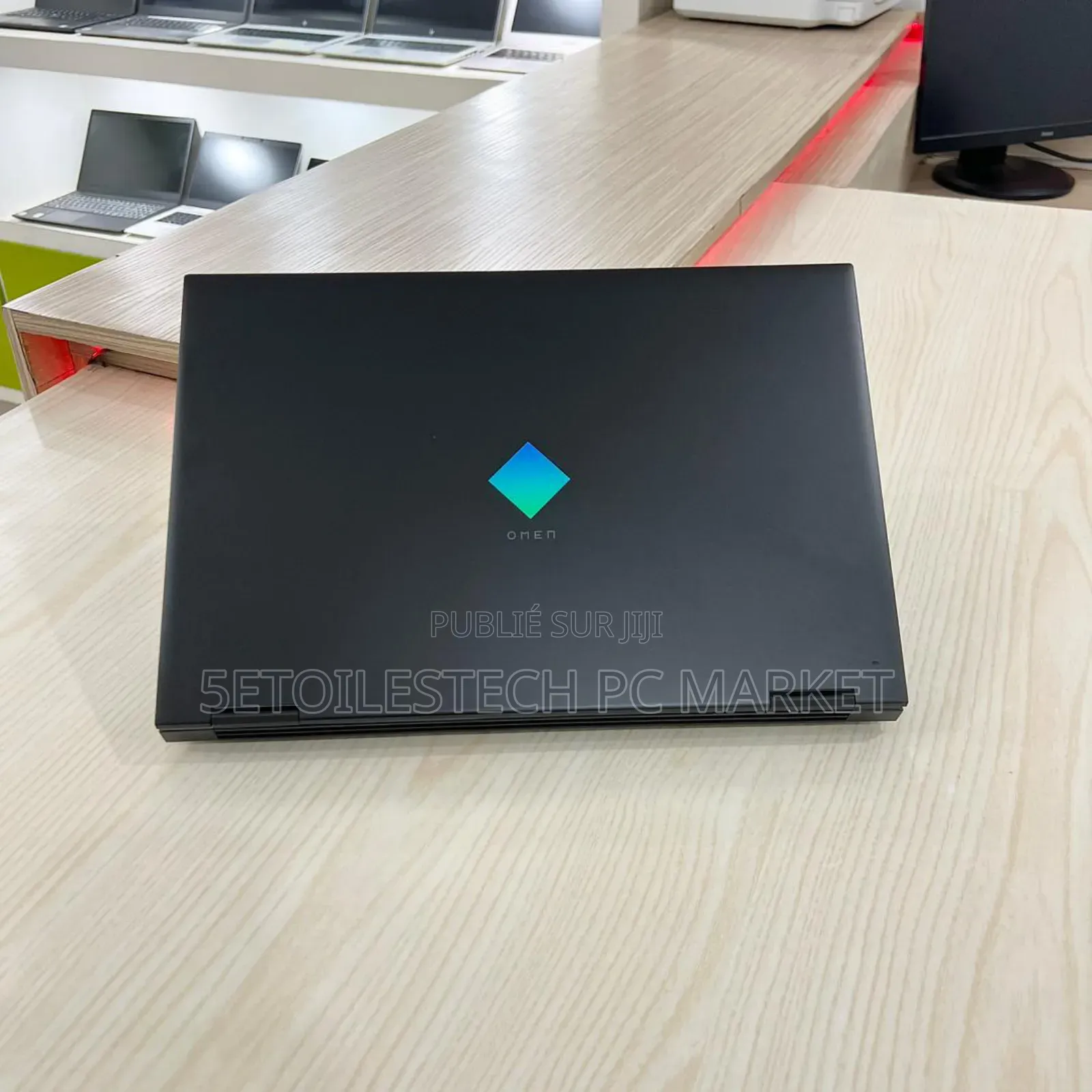 Nouveau Ordinateur portable HP Omen 15 16GB Intel Core i7 SSD 512GB