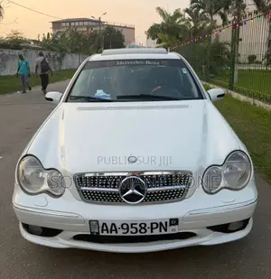 Mercedes-Benz C230 2005 Blanc