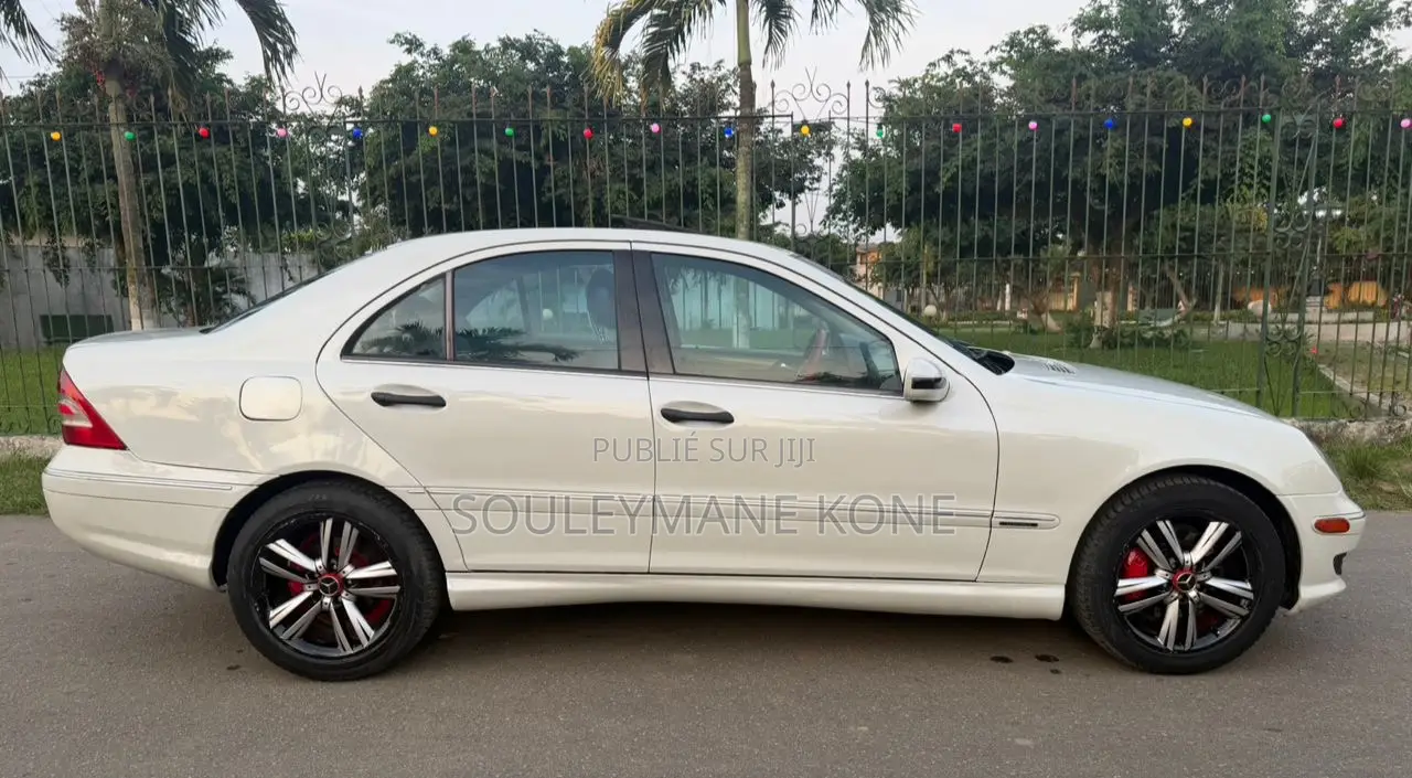 Mercedes-Benz C230 2005 Blanc