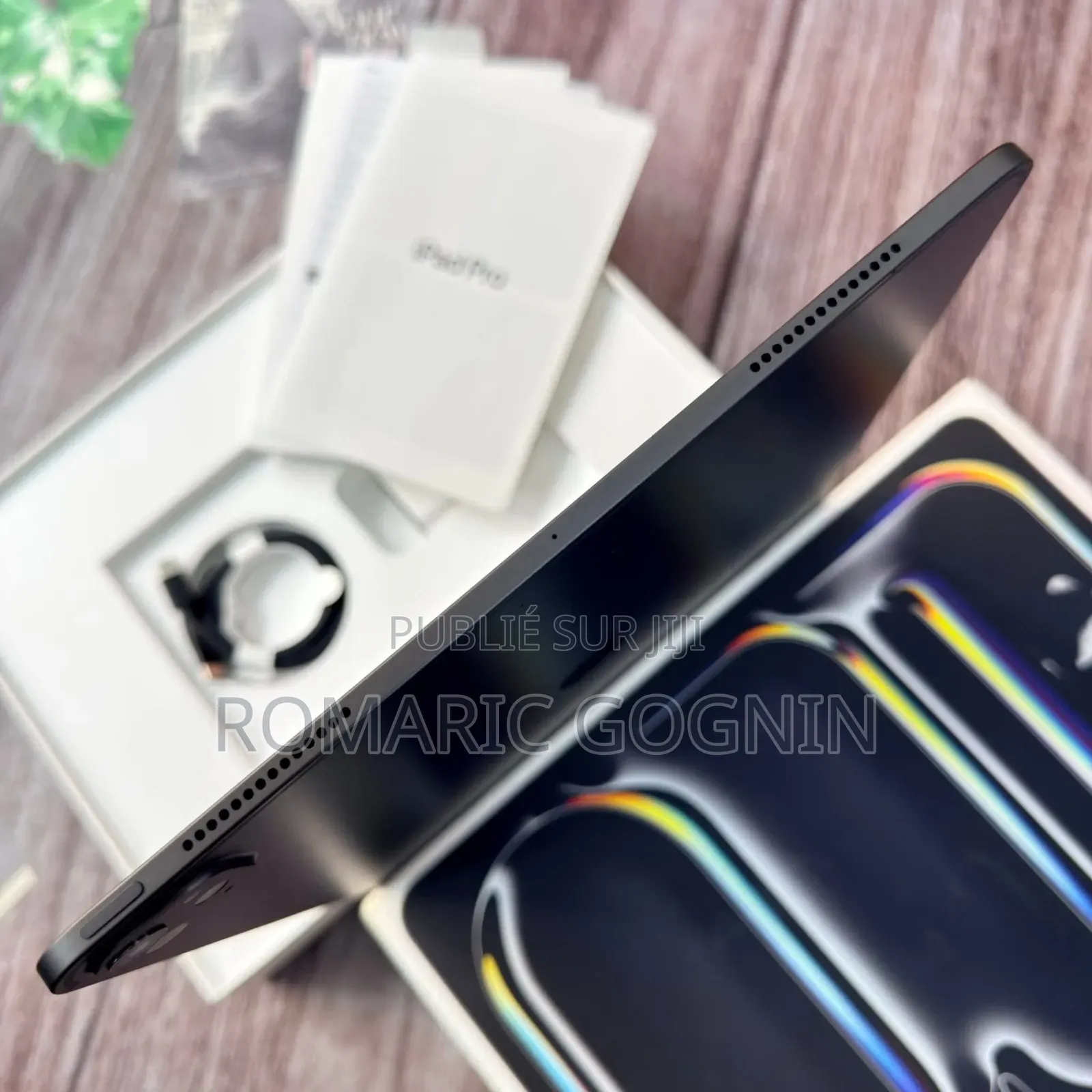 Nouveau Apple iPad Pro 11 (2025) 256 GB Autre