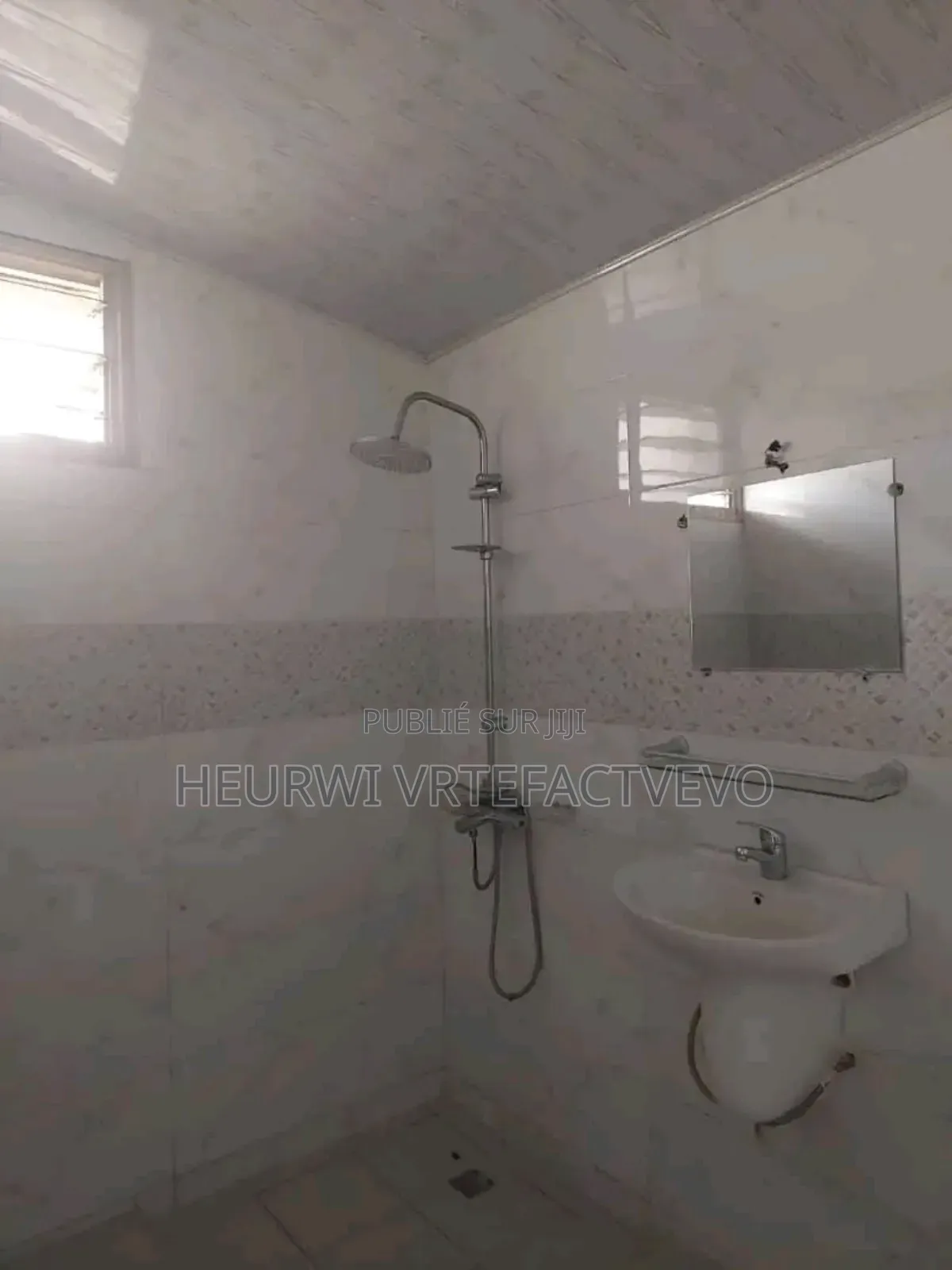 3chbre Duplex dans Riviera Palmeraie, Cocody à Vendre