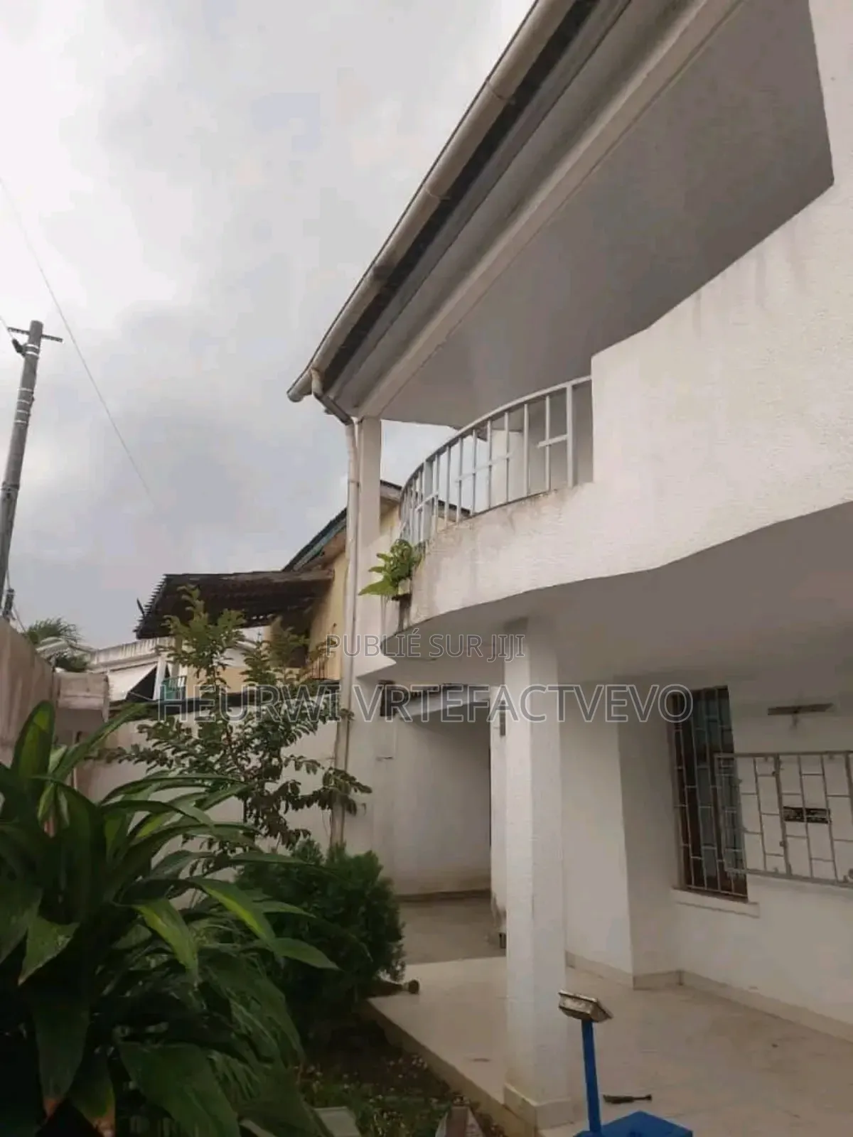 3chbre Duplex dans Riviera Palmeraie, Cocody à Vendre