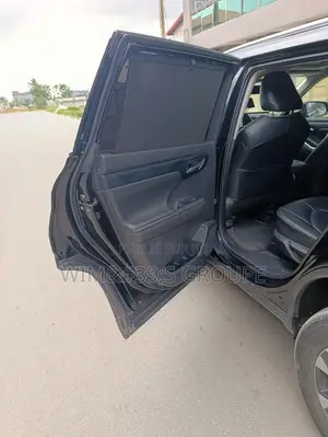 Toyota Highlander 2022 Noir