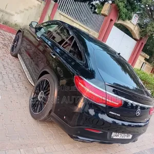 Mercedes-Benz GLE-Class AMG GLE 43 4MATIC 2017 Autre