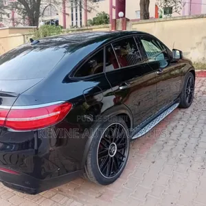 Mercedes-Benz GLE-Class AMG GLE 43 4MATIC 2017 Autre