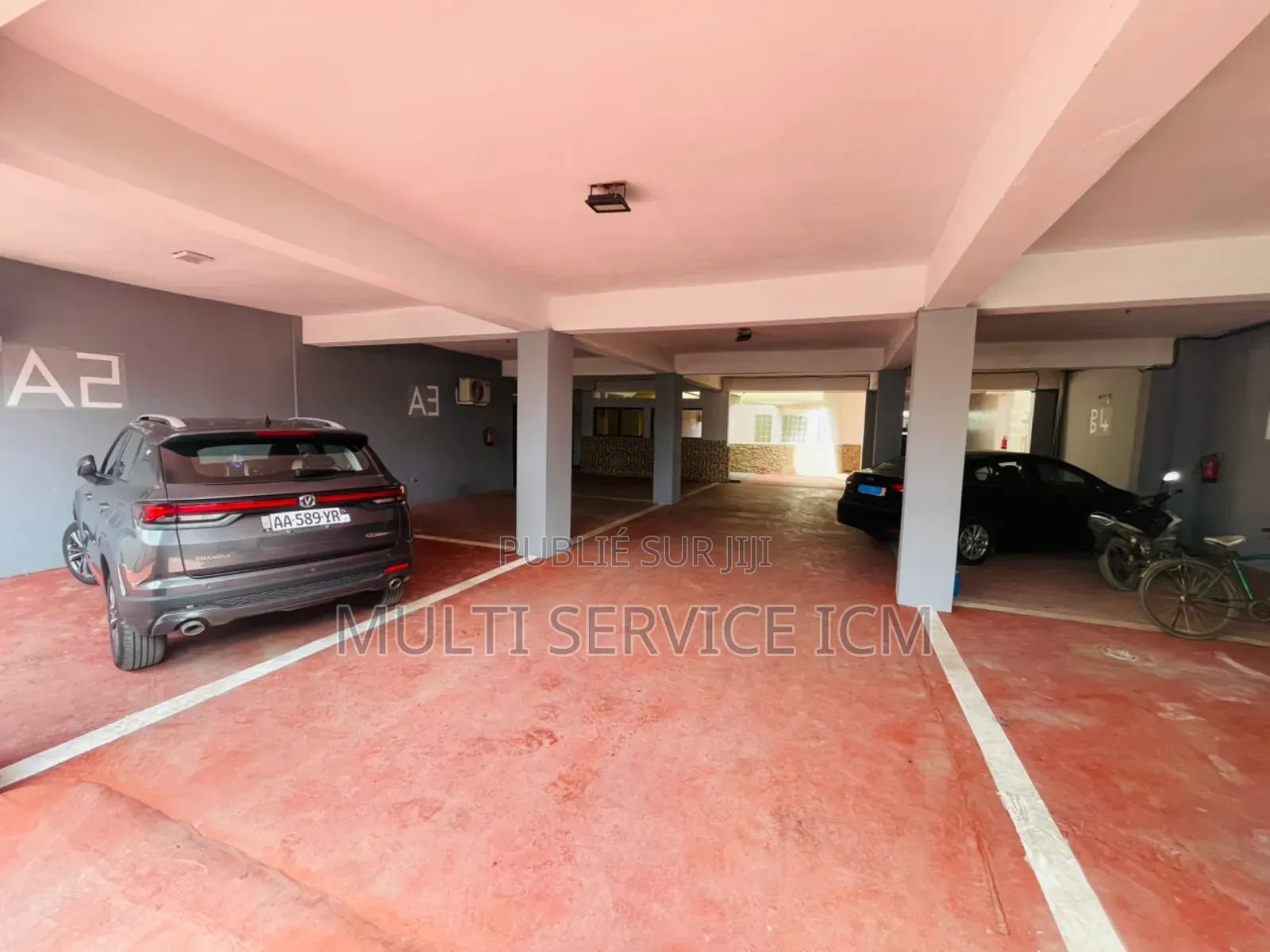 Furnished 2chbre Appartement dans Ismaël Coulibaly, Cocody à Vendre