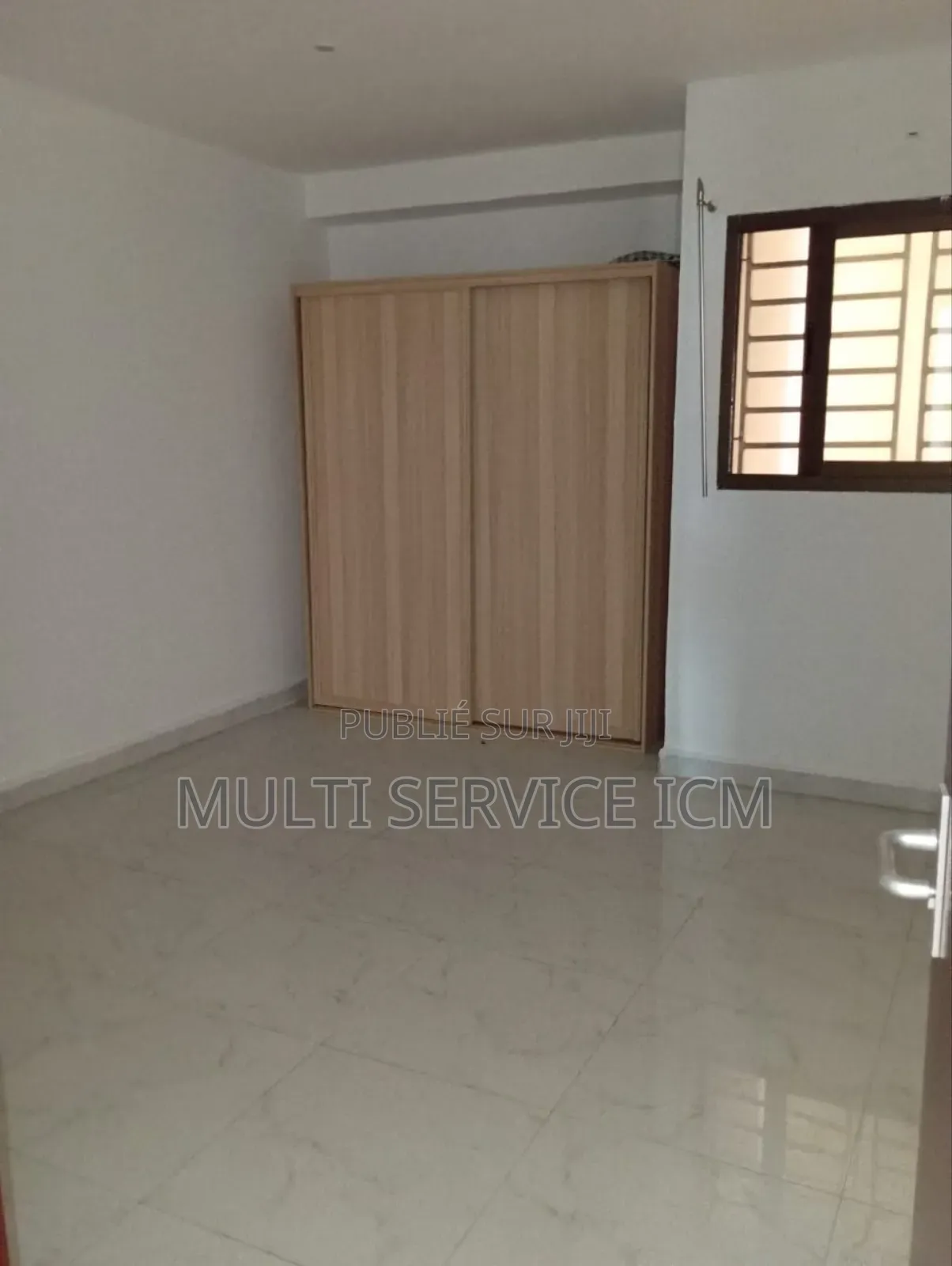 2chbre Appartement dans Ismaël Coulibaly, Cocody à Vendre