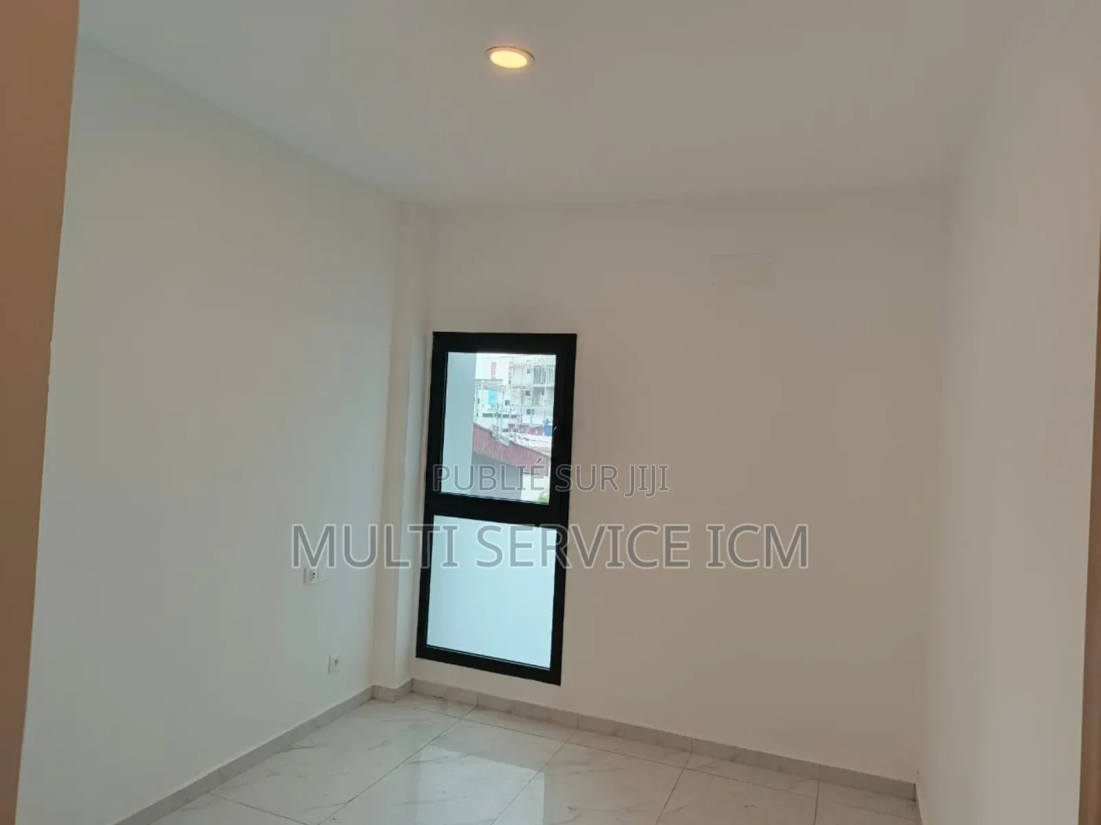 4chbre Appartement dans Ismaël Coulibaly, Cocody à Vendre