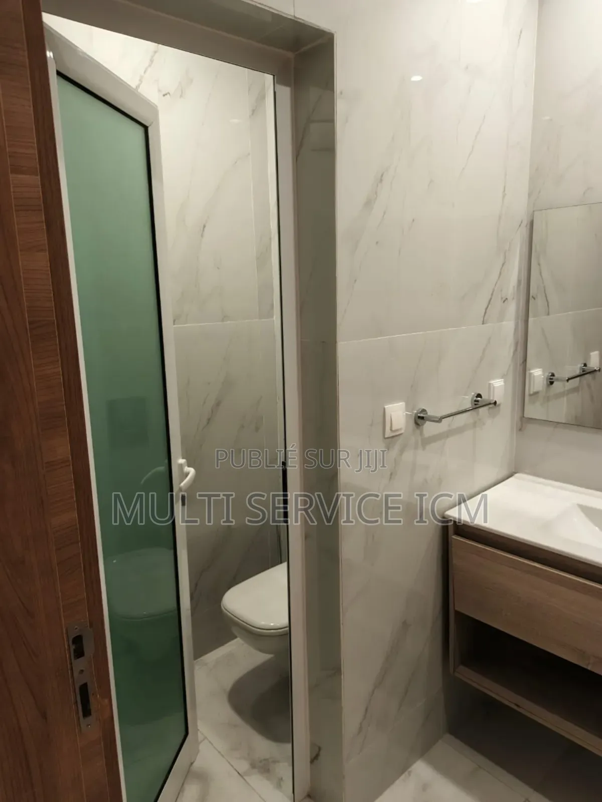 4chbre Appartement dans Ismaël Coulibaly, Cocody à Vendre