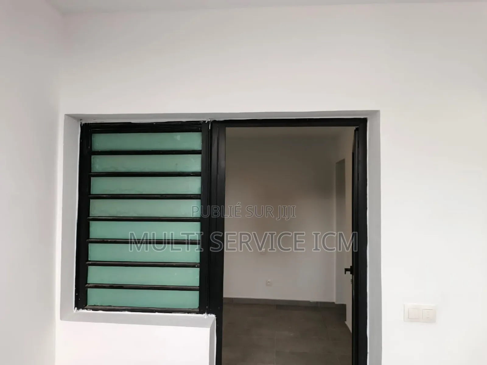 4chbre Appartement dans Ismaël Coulibaly, Cocody à Vendre