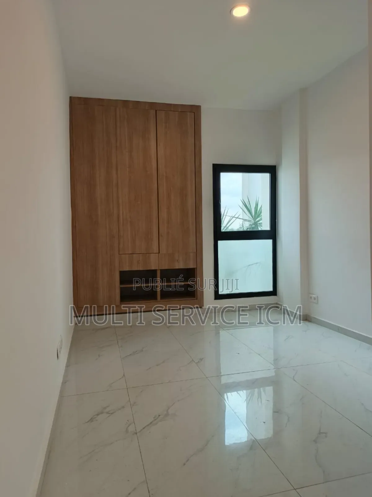 4chbre Appartement dans Ismaël Coulibaly, Cocody à Vendre