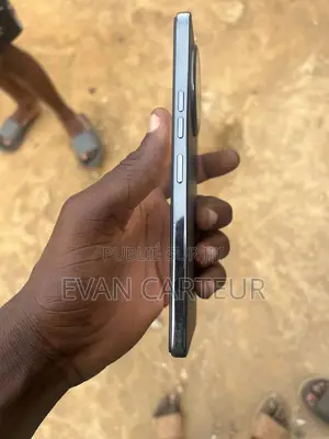 Nouveau Tecno Camon 30S 256 GB Noir