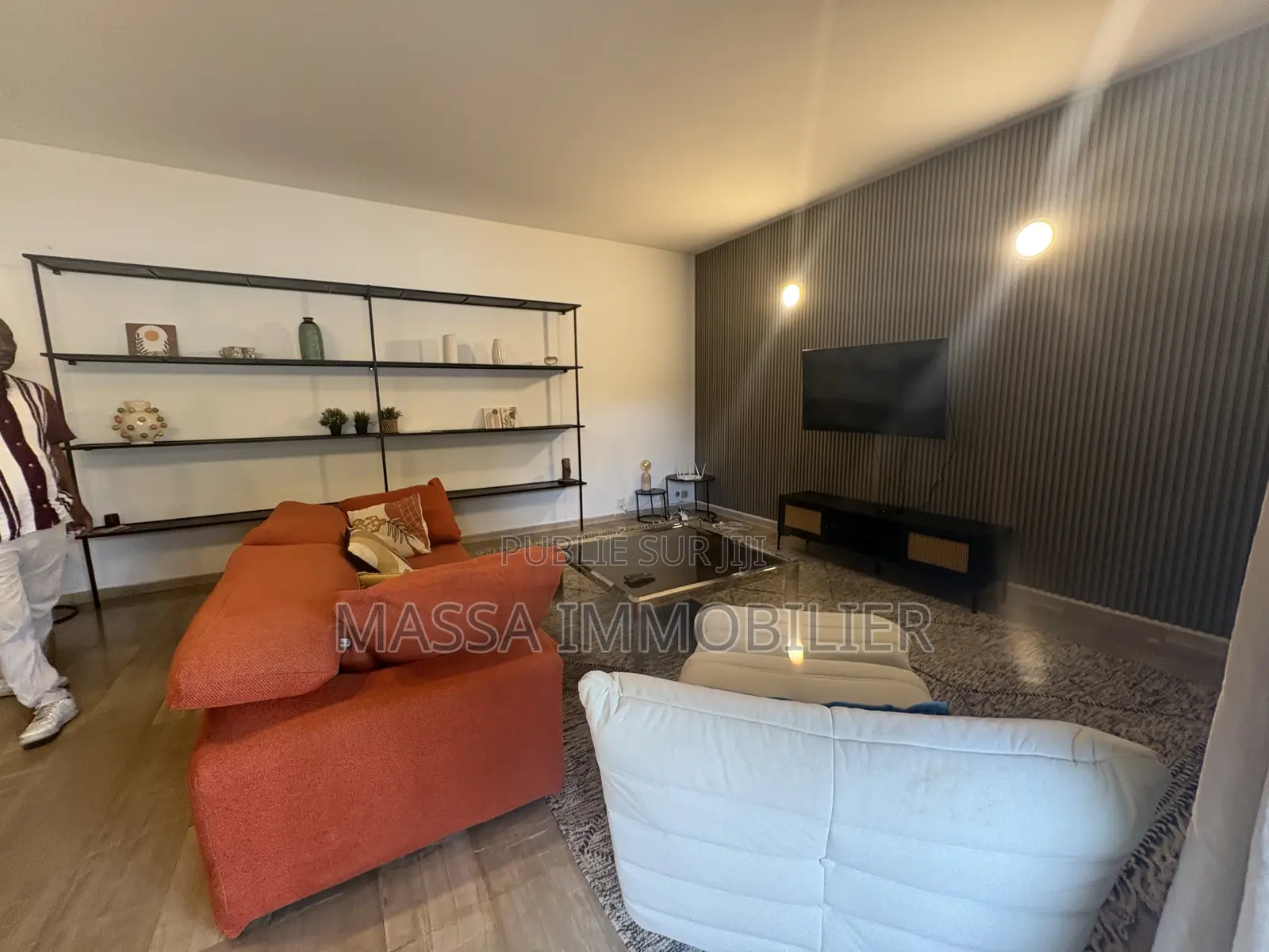 Furnished 2chbre Appartement dans Apparemment Meublé, Cocody à Louer