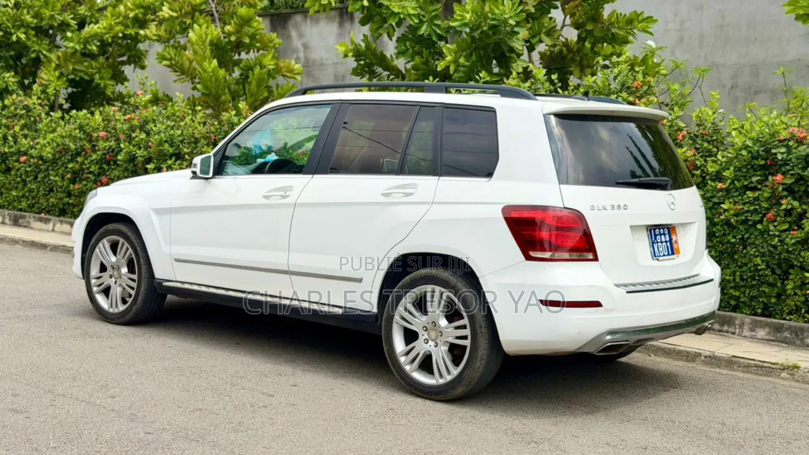 Mercedes-Benz GLK-Class Base GLK 350 4dr AWD 4MATIC (3.5L 6cyl 7A) 2015