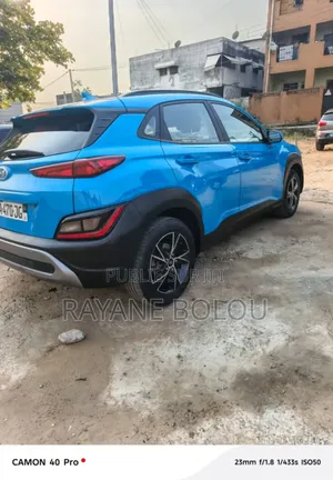Hyundai Kona Limited 2023 Bleu