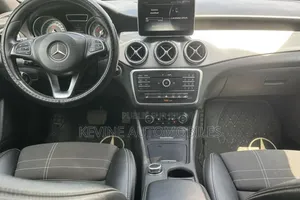 Mercedes-Benz 200 2016 Autre