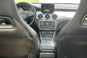 Mercedes-Benz 200 2016 Autre